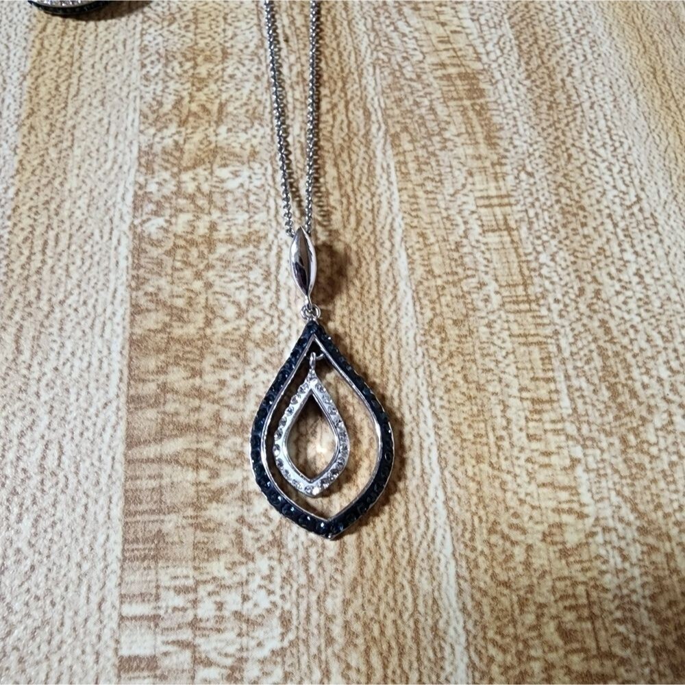 Jewelry Set - Picture 3 of 6